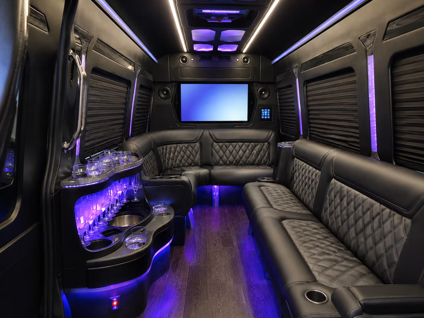 book the perfect ride for your next airport transfer 2