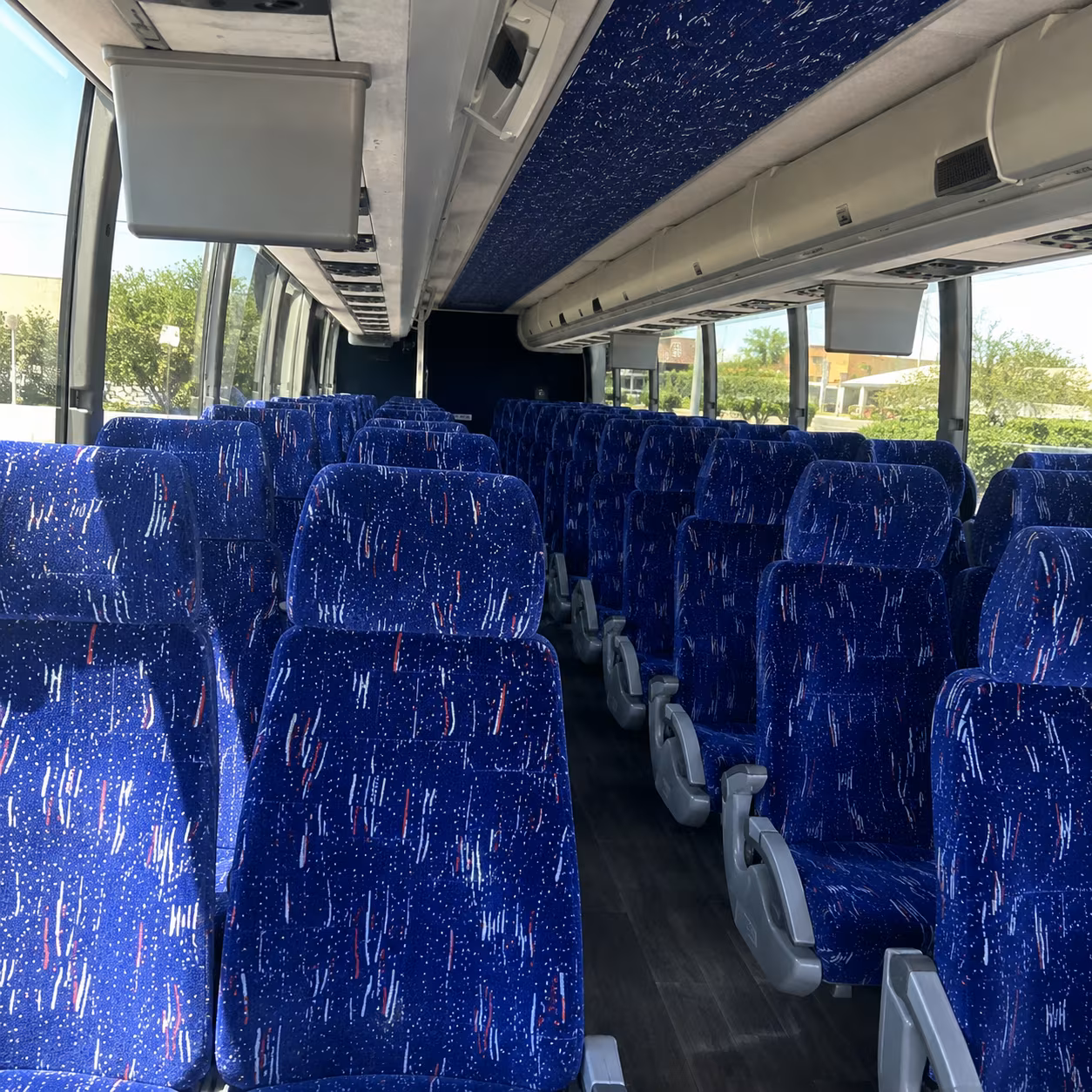 book the perfect ride for your next field trip 2
