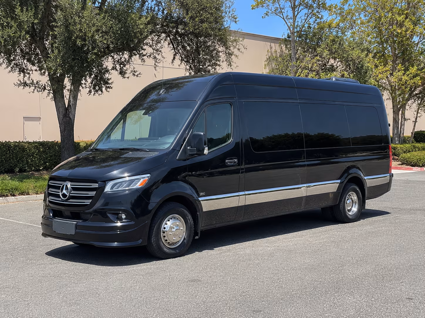 book the perfect ride for your next wedding 3