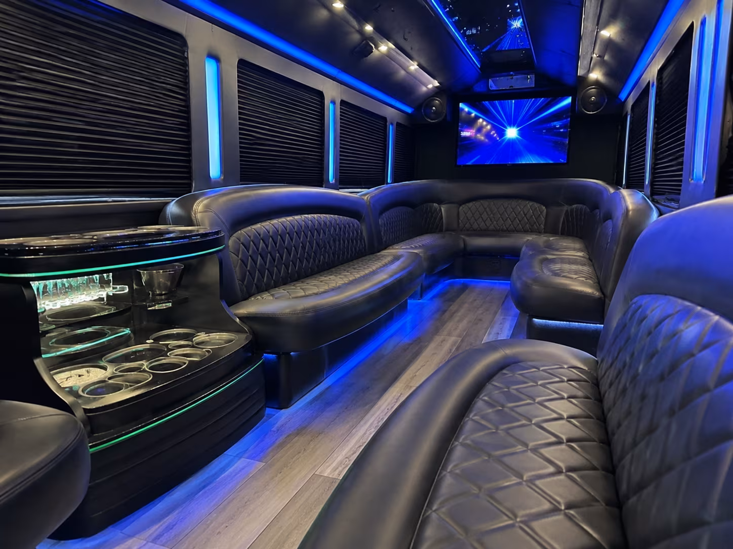 corporate and group wine tour buses for lewisville events and outings