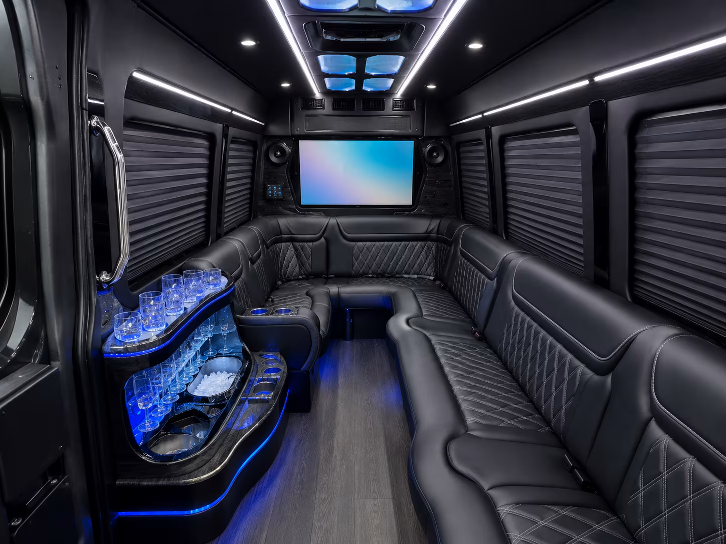 corporate event and conference buses in lewisville texas