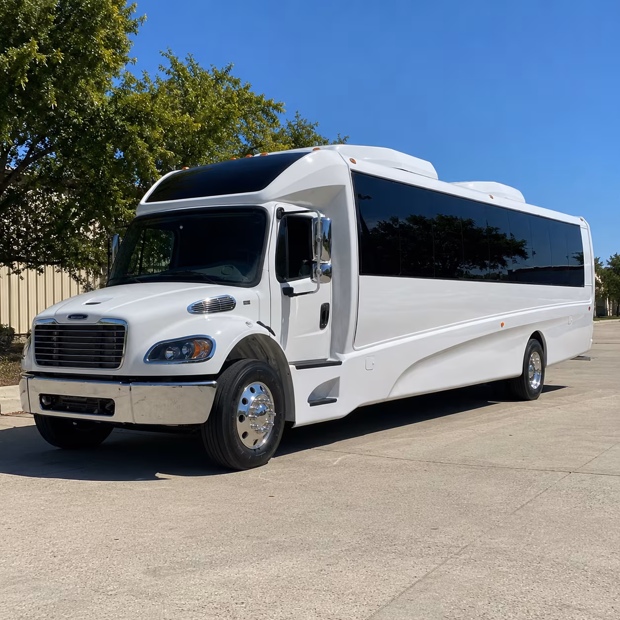 lewisville 18 passenger minibus